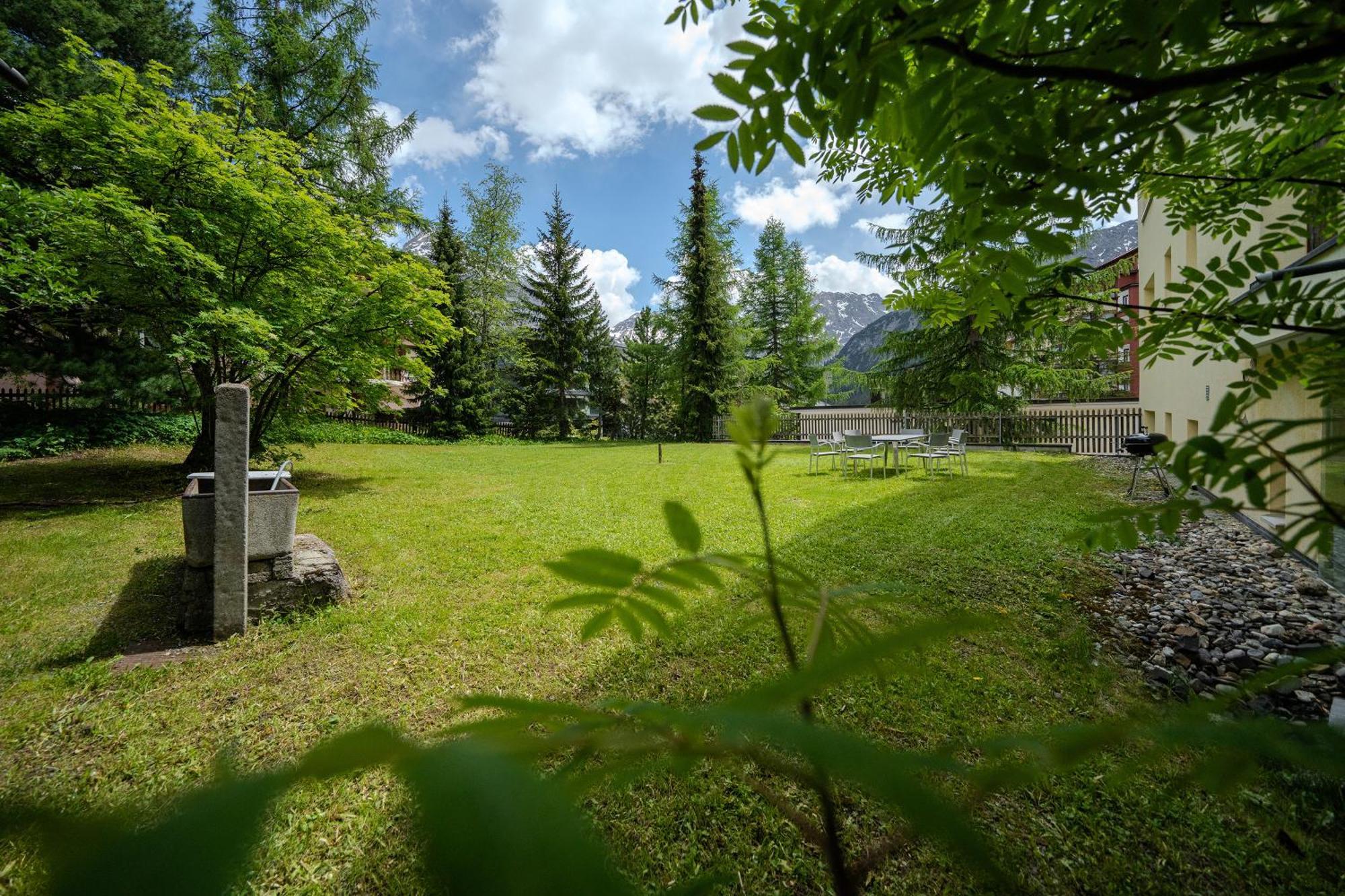 Haus Padrun 10 By Arosa Vacations Appartement Buitenkant foto